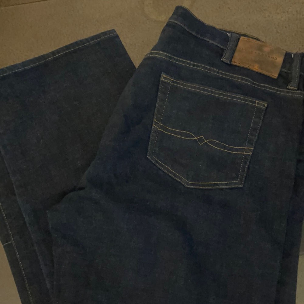 Men’s dark washed lucky brand jeans